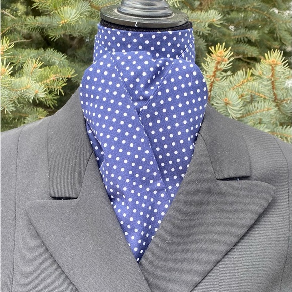 Equestrian Stock Tie Foxhunting Dressage Show Ring - Picture 2 of 4